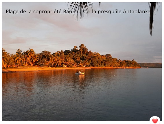 Location grande maison Nosy Be à 80 m de cette plage privée du Domaine "le Baobab"